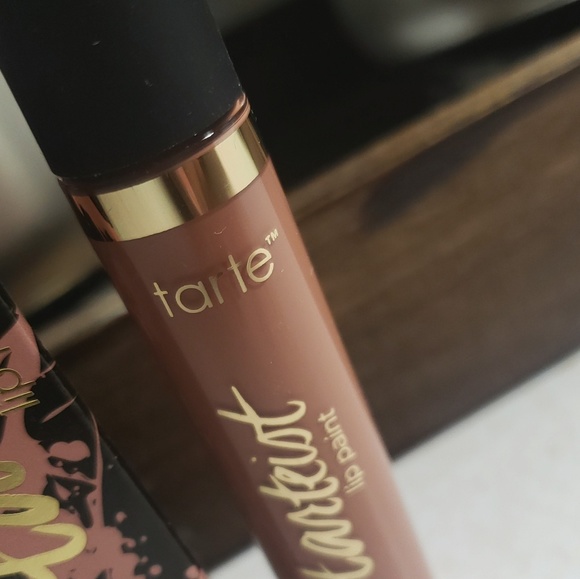 NEW Tarte lip paint - Picture 3 of 3